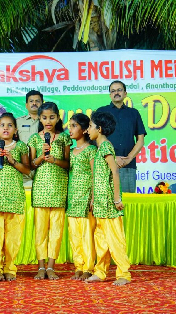 WhatsApp Image 2025-05-10 at 14.00.44_5b7b6d5c